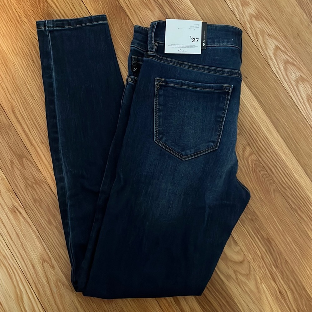 Kancan Skinny Jeans (women size 7/27)